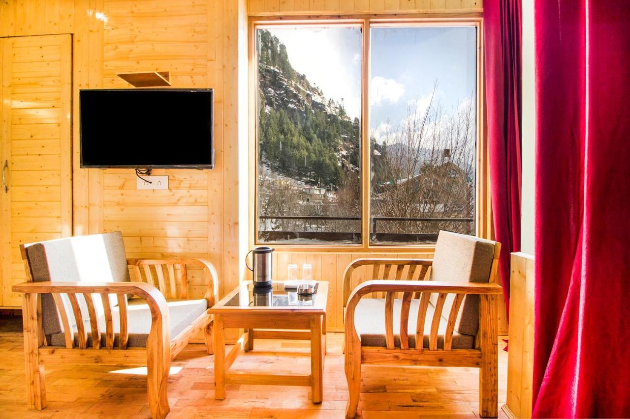 Fabexpress Shami Inn Naggar Road Manāli Exteriör bild